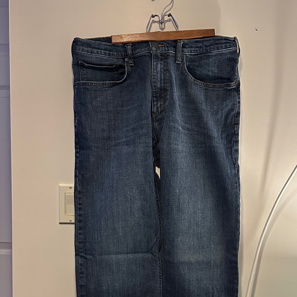 Wrangler Men's Dark Blue Relaxed Fix Flex Jeans